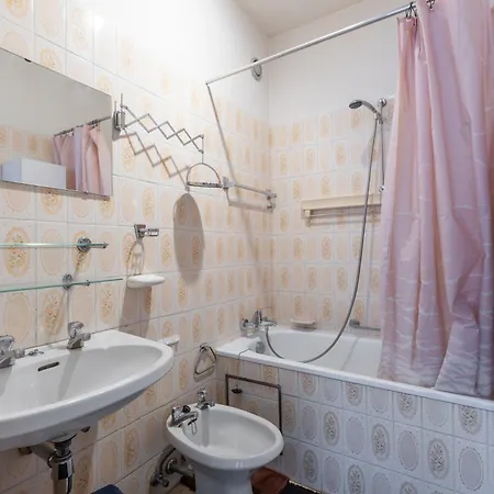 Lecomte - Royal Palace 7 * Ostenda